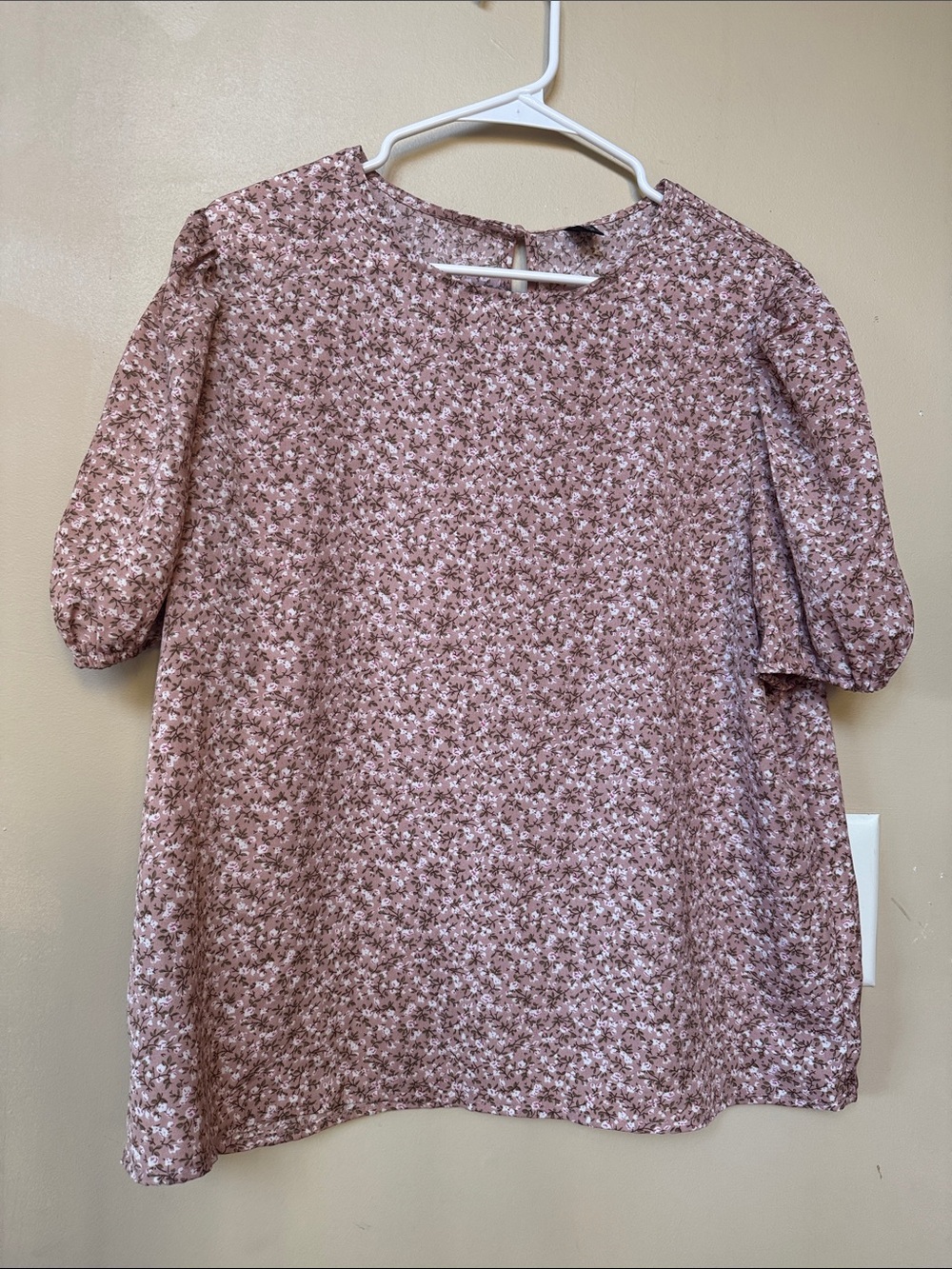 Shein XL Floral Puff-Sleeve Top in Dusty Rose